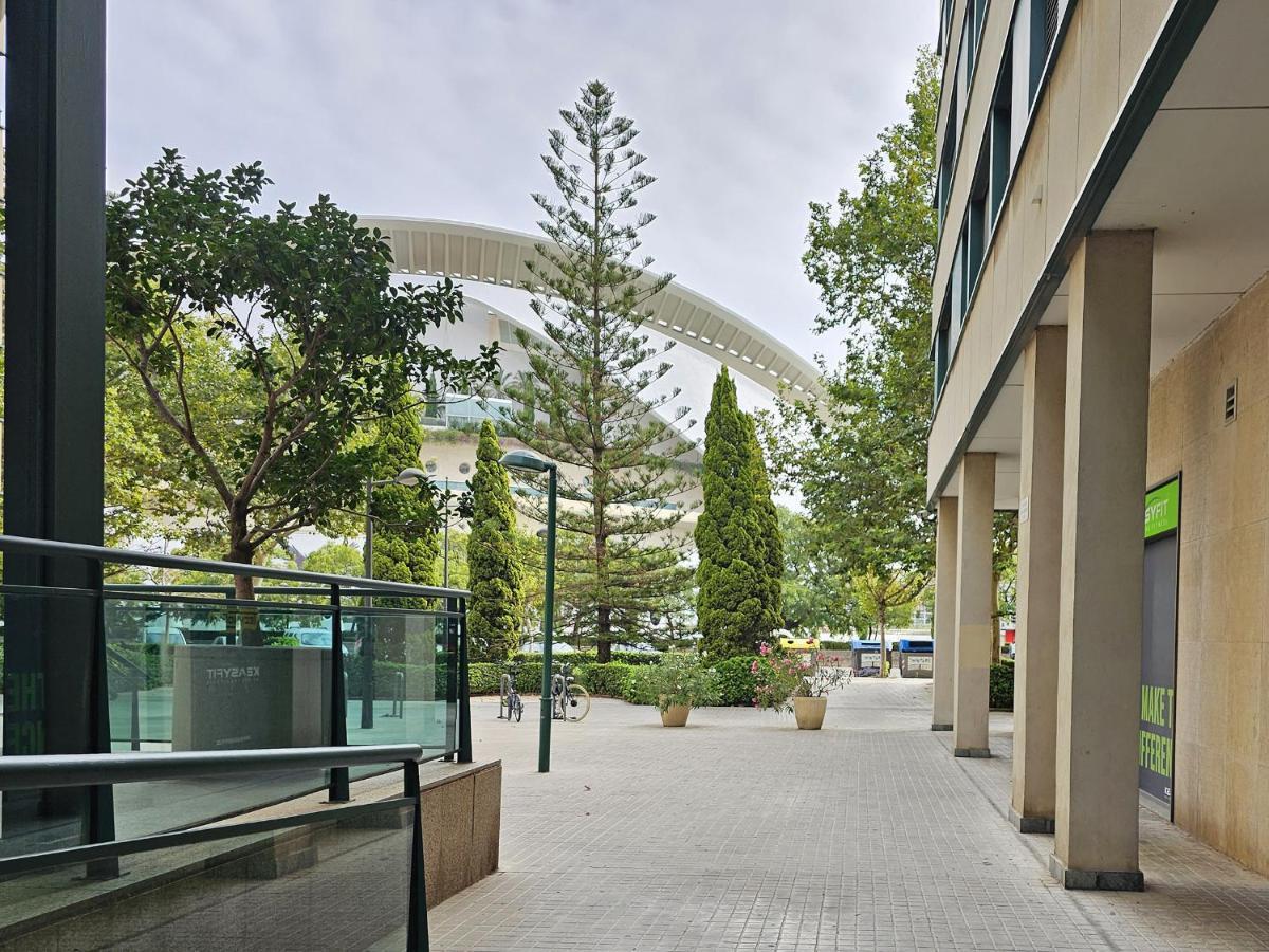 Apartamentos Las Ciencias Studio T Valência Exterior foto